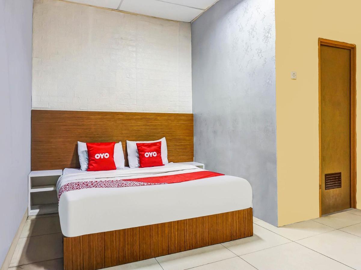 Oyo 90872 Coolz Tebet Near Tis Square 2* Jakarta