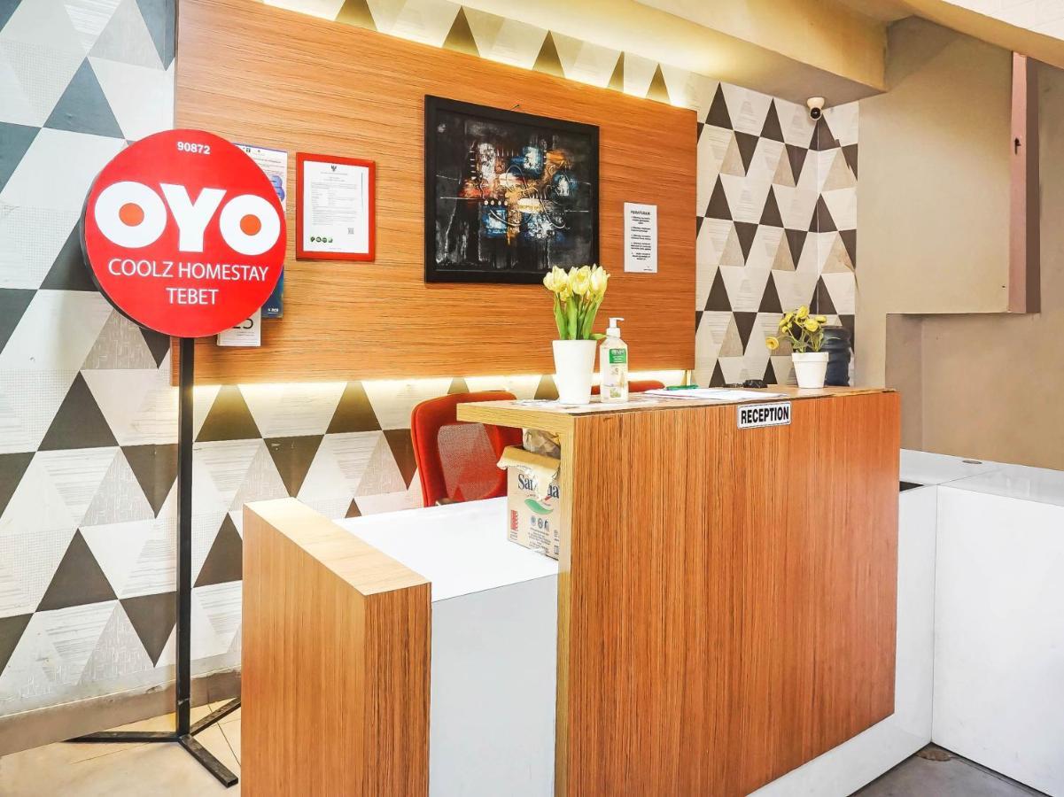 Hotel Oyo 90872 Coolz Tebet Near Tis Square